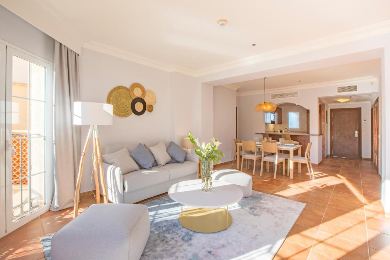 La Sella Premium Lifestyle Apartments Дения Екстериор снимка