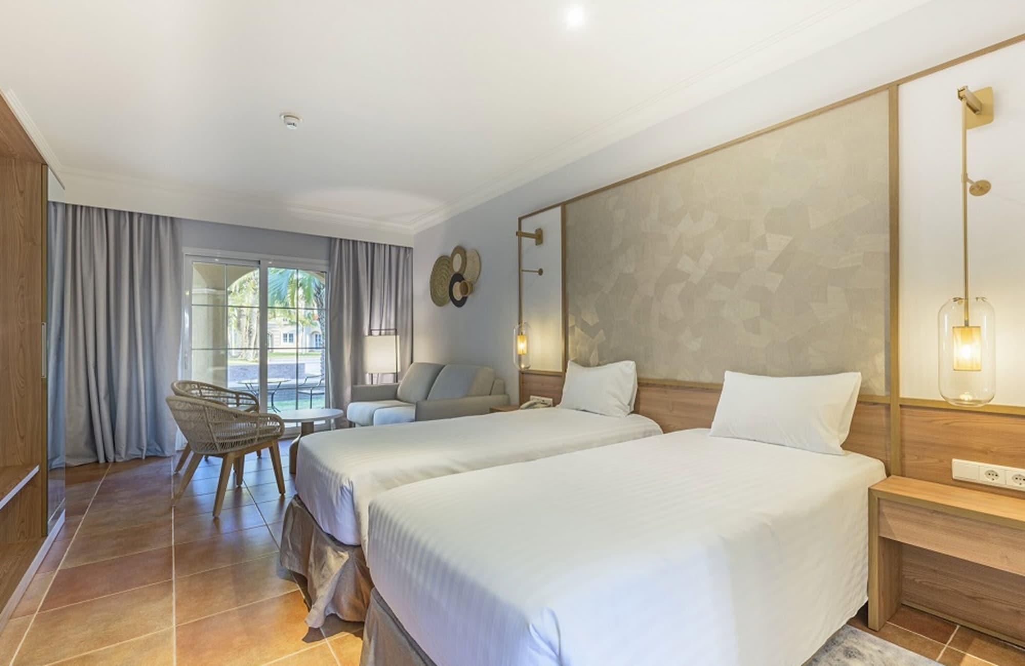 La Sella Premium Lifestyle Apartments Дения Екстериор снимка
