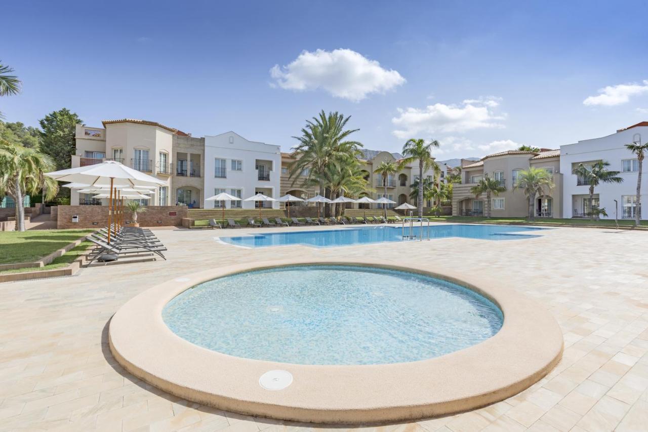 La Sella Premium Lifestyle Apartments Дения Екстериор снимка