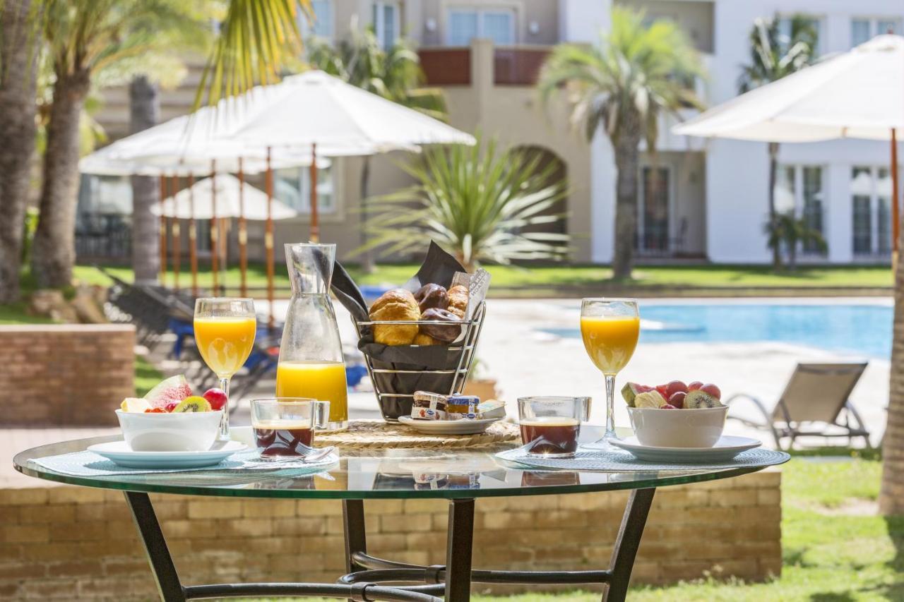 La Sella Premium Lifestyle Apartments Дения Екстериор снимка